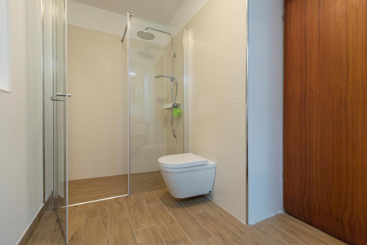 לאבין Apartman Alberti מראה חיצוני תמונה