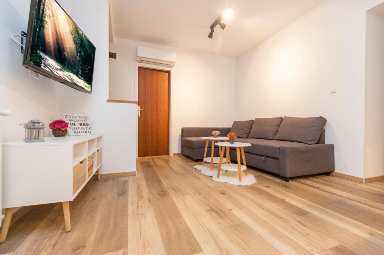לאבין Apartman Alberti מראה חיצוני תמונה